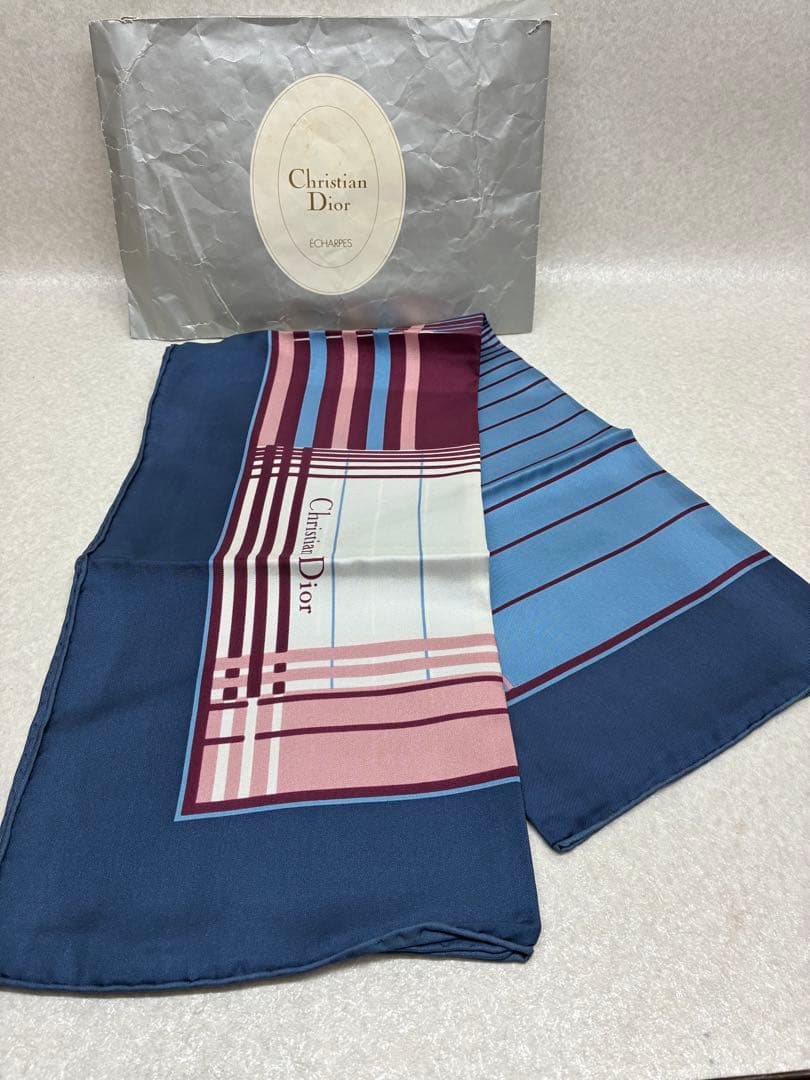 未使用品 Christian Dior クリスチャンディオール スカーフ 78 Christian Dior（クリスチャン・ディオール） 未使用品 クリスチャン