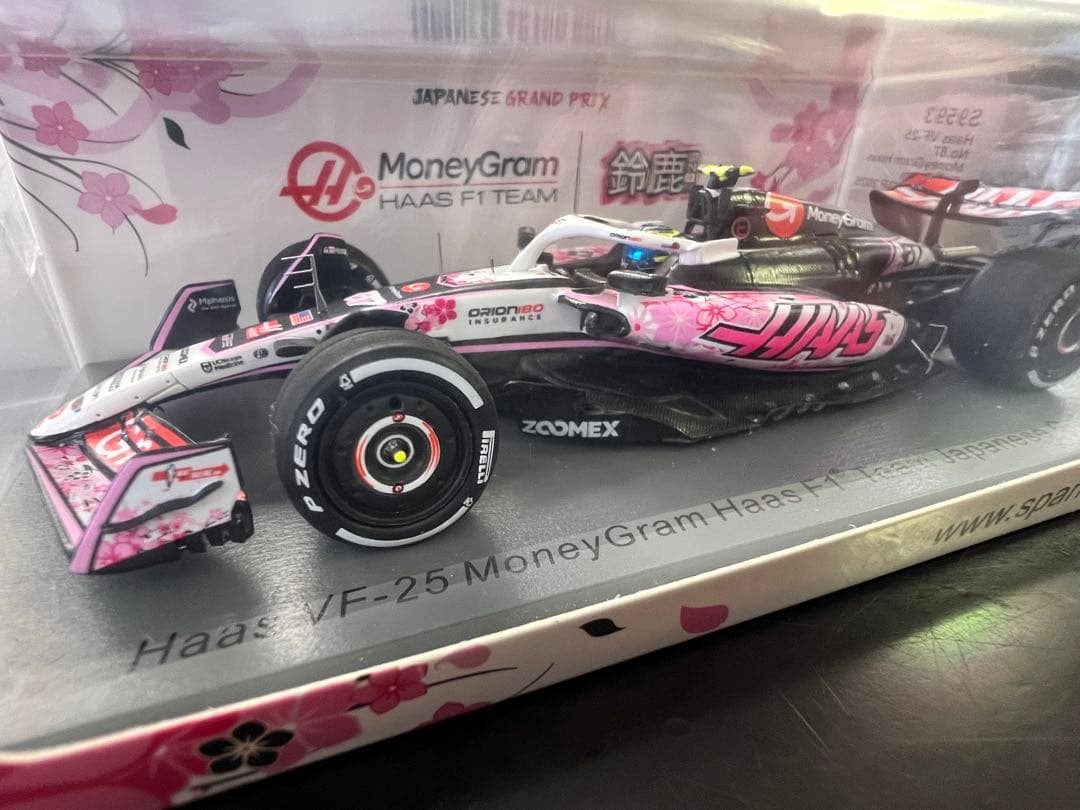 F1 HAAS ハース日本GPカラー1:43 オリバーベアマン - メルカリ