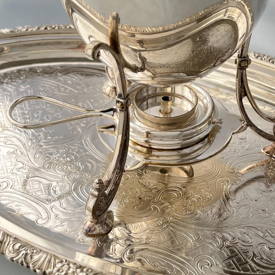 Daniel & Arter】 ビクトリアンのエッグウォーマー エンボスの装飾