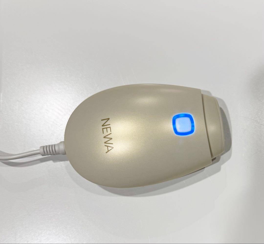 極極美品！ NEWA リフト美顔器 有線品 未開封ジェル4本付き！ - メルカリ