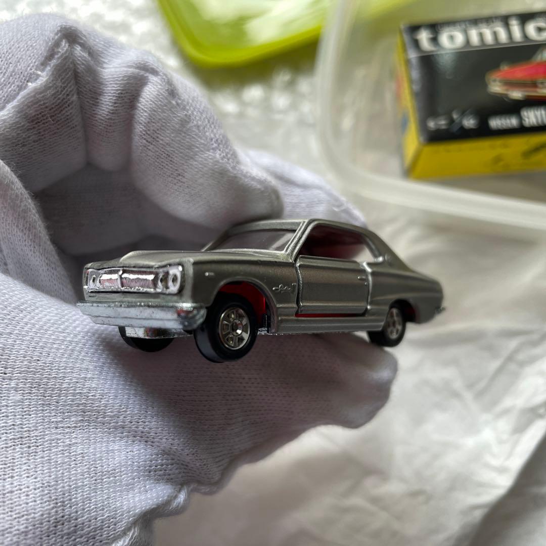 トミカ 21 ニッサン スカイライン 2000GT 1Eホイール 新品 ミント
