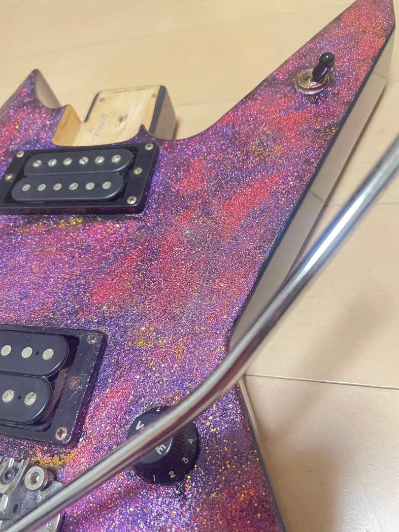 killerパイレーツ　ボディーのみです。ジャンク品 金紫ピンク凹凸自分で塗装。