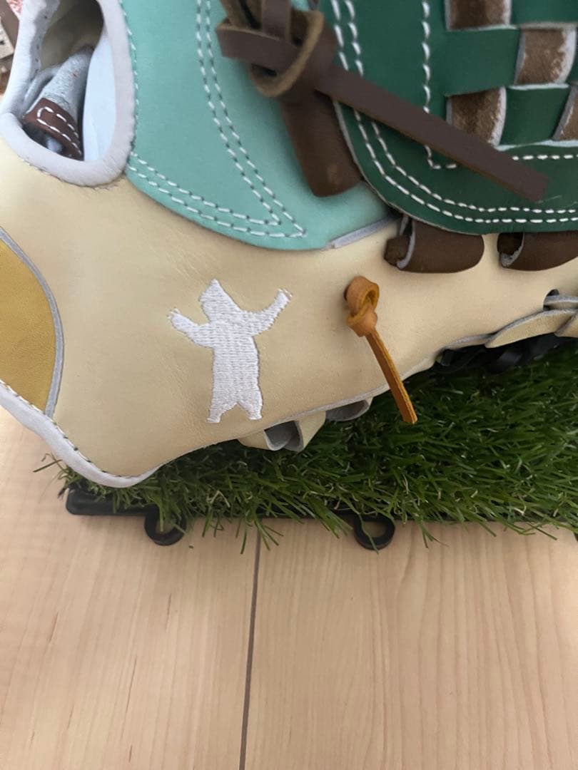 新品未使用！【DLスポーツ 限定レイボーシリーズグラブ】