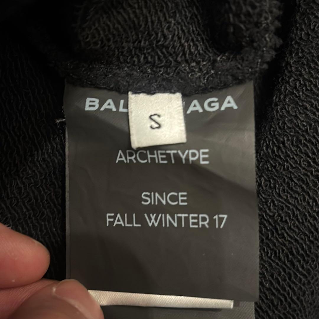 BALENCIAGA ミニロゴ ダブルジップ フーディ パーカー Sサイズ - メルカリ