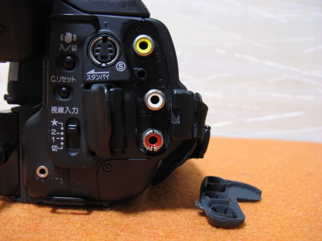 動作OK❗️☆CanonのHi8/8ミリビデオカメラ/Movie boy E2 - メルカリ