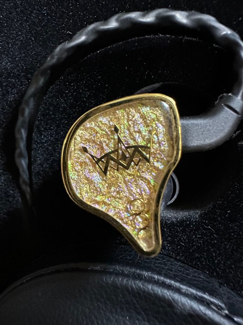 QDC king イヤホン - メルカリ