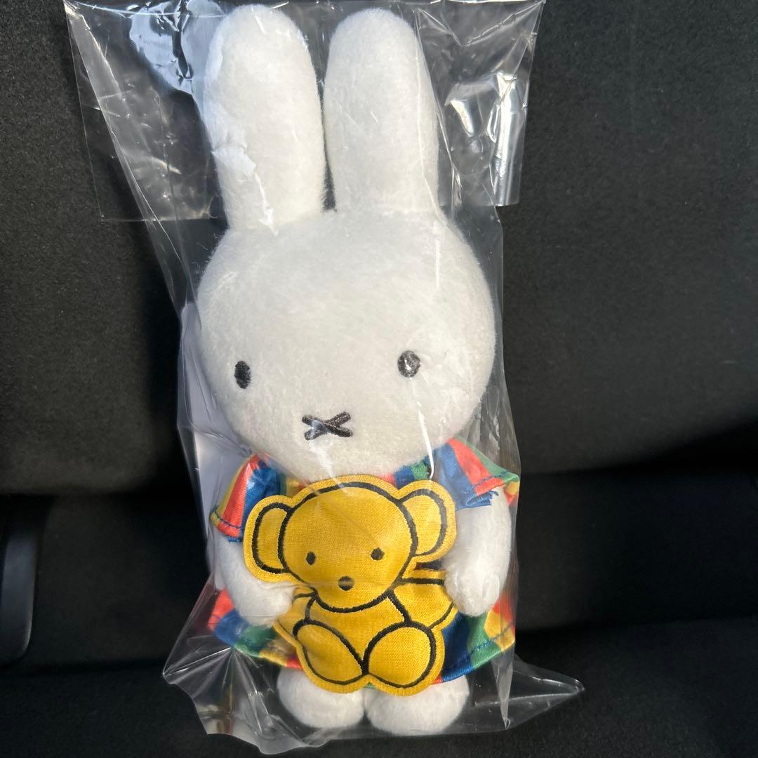 ミッフィー 70周年記念 限定1000体カラフルワンピース＆くまちゃん