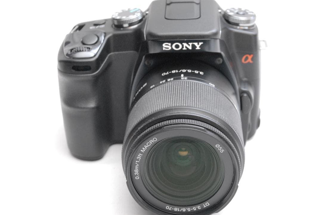 SONY α100/DT 3.5-5.6/18-70mm (良品）