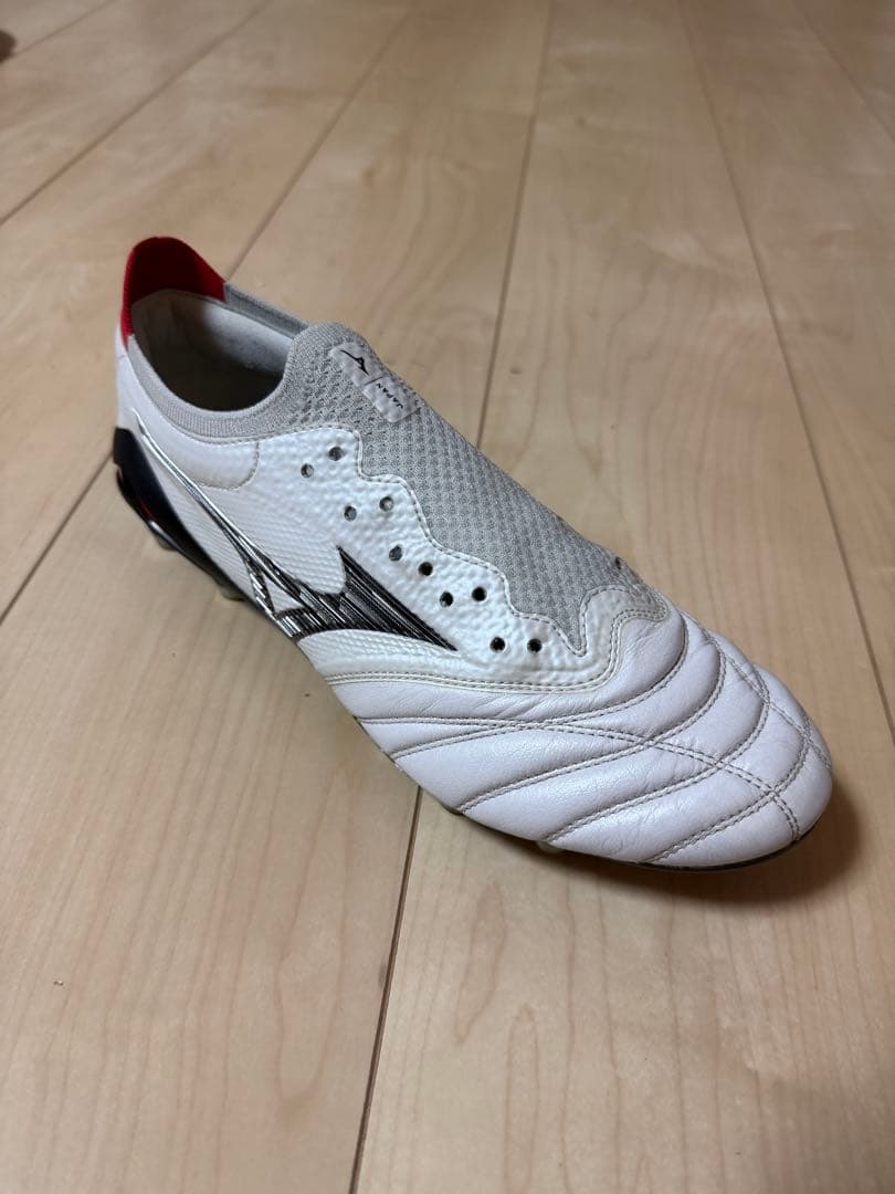MORELIA NEO Ⅳ β JAPAN 25.5cm P1GA234009