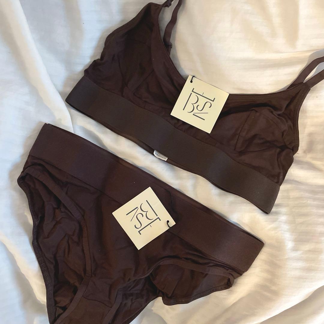 新品未使用　baserange ベースレンジ　アンダーウェア　セットアップ　下着 新品タグ付！BASERANGE アンダーウェア セットアップ上下 下着 XS