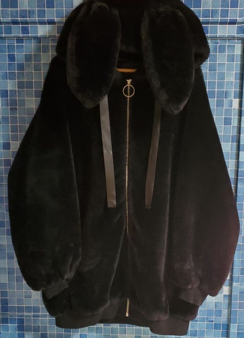 美品 初回生産版 うさ耳 ビッグファー】完売品 レフレム ホワイト黒