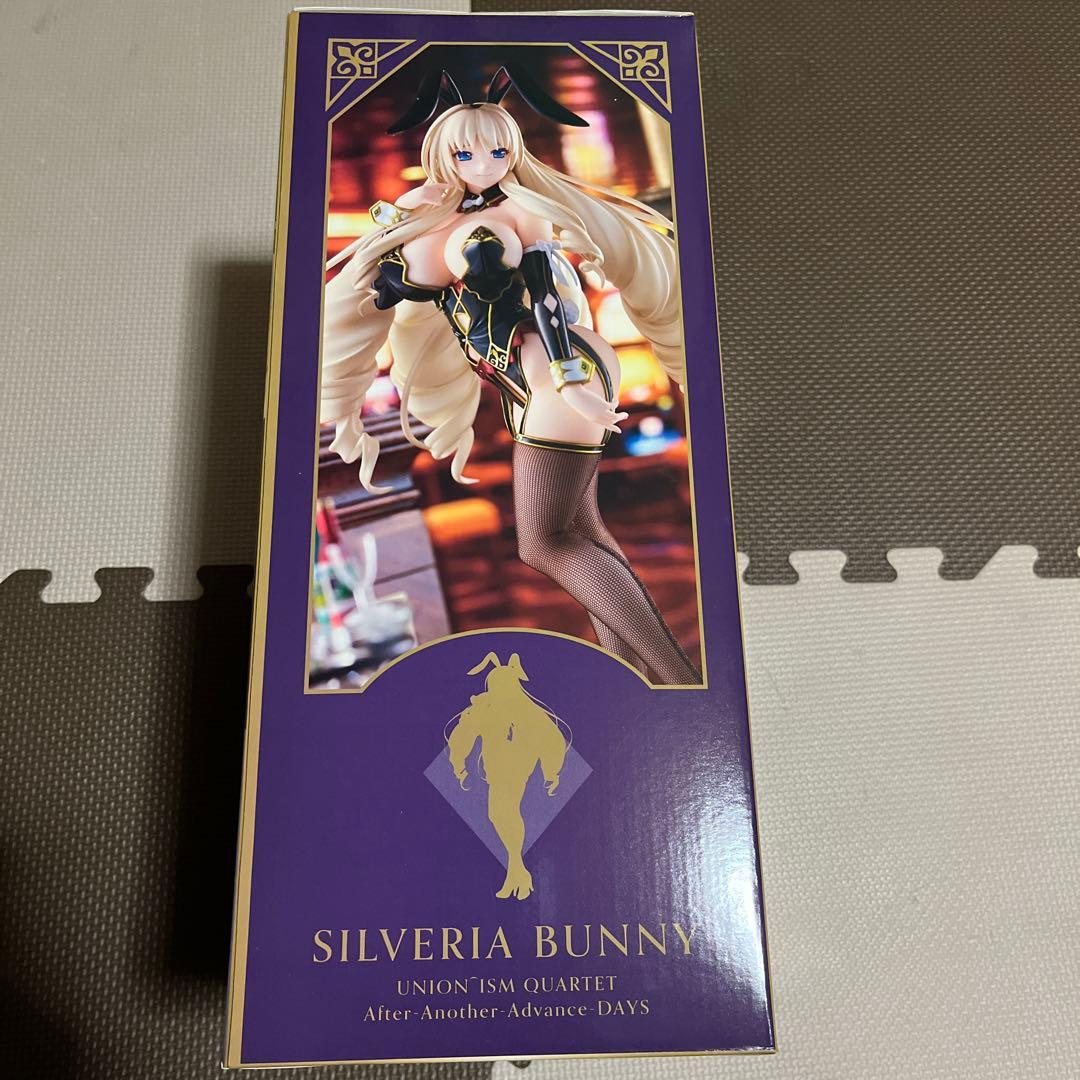 ユニオリ　SILVERIA BUNNY 1/6スケール フィギュア