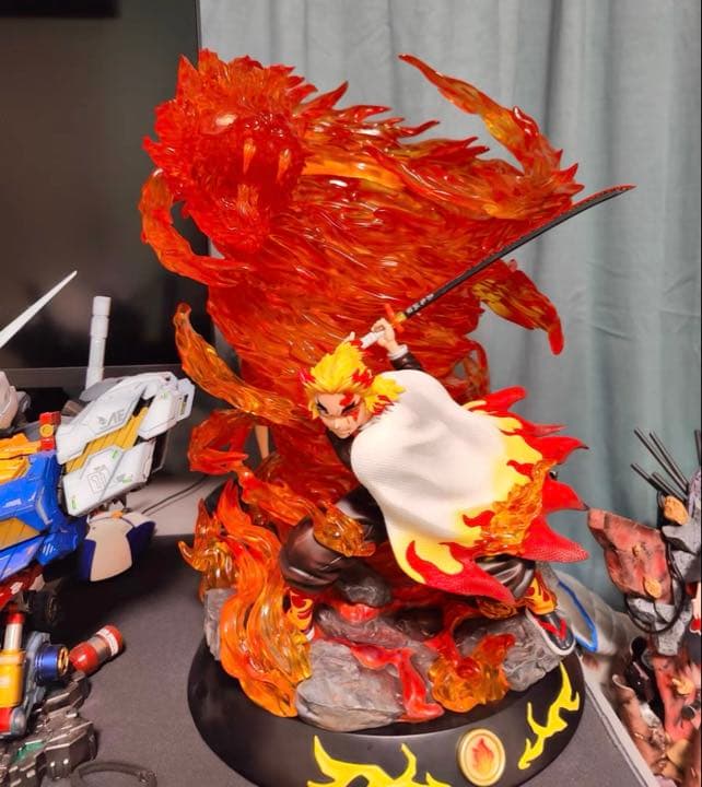 鬼滅の刃 炎柱 煉獄杏寿郎 フィギュア ガレージキット - メルカリ