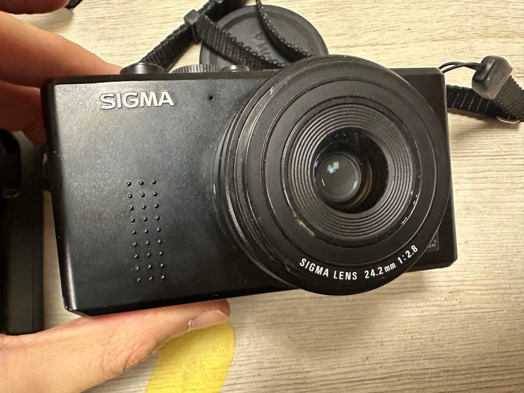 SIGMA DP2x コンパクトデジタルカメラ 24.2mm F2.8 動作品