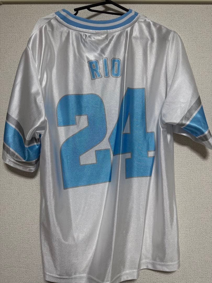 NiziU リオ AWAKE ユニフォーム Tシャツ - メルカリ