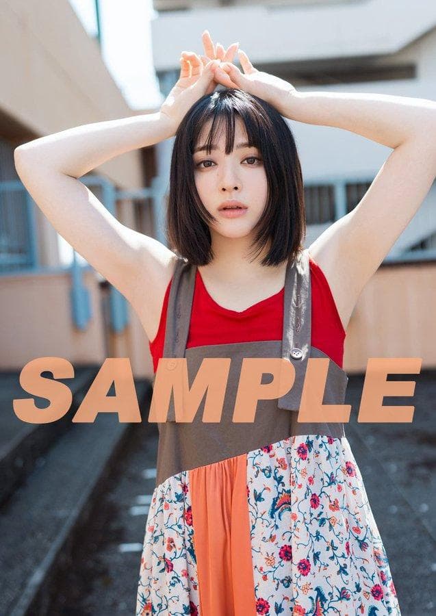 #FRUITSZIPPER #鎮西寿々歌 ちゃんの 直筆サイン入り写真パネル