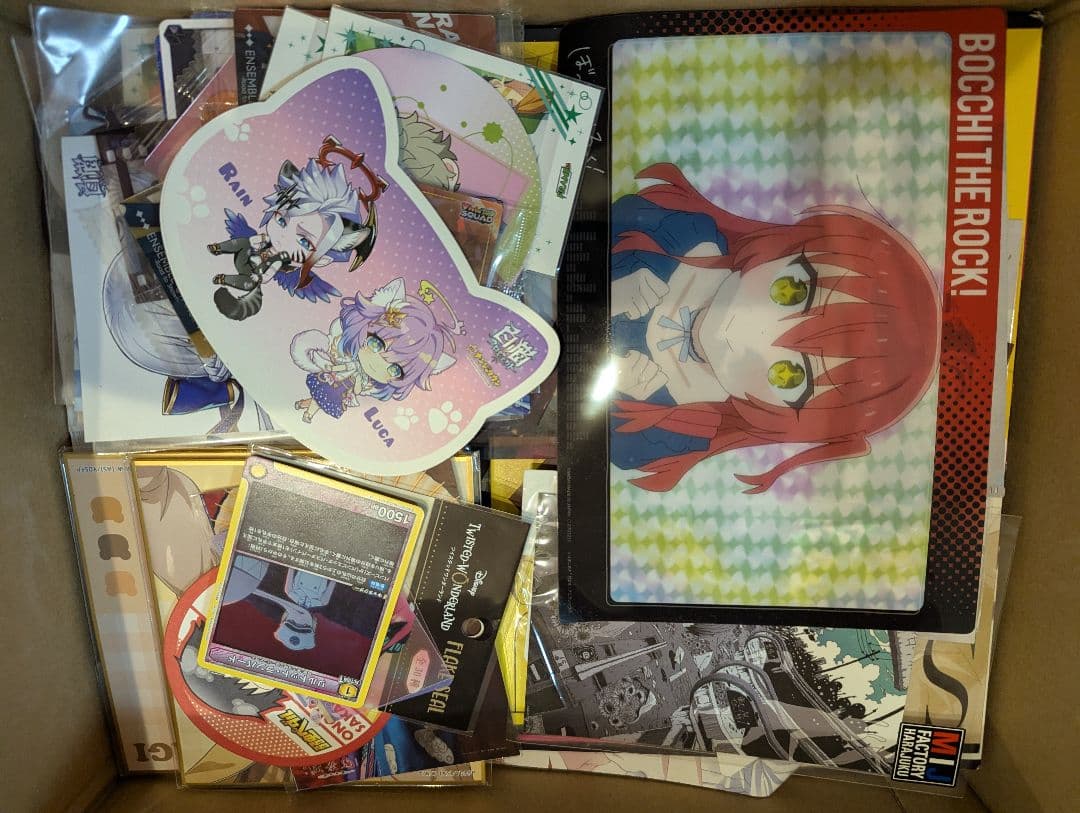 ノンジャンル　１３００枚以上　紙類　大量　まとめ売り　ブロマイド　ポストカード