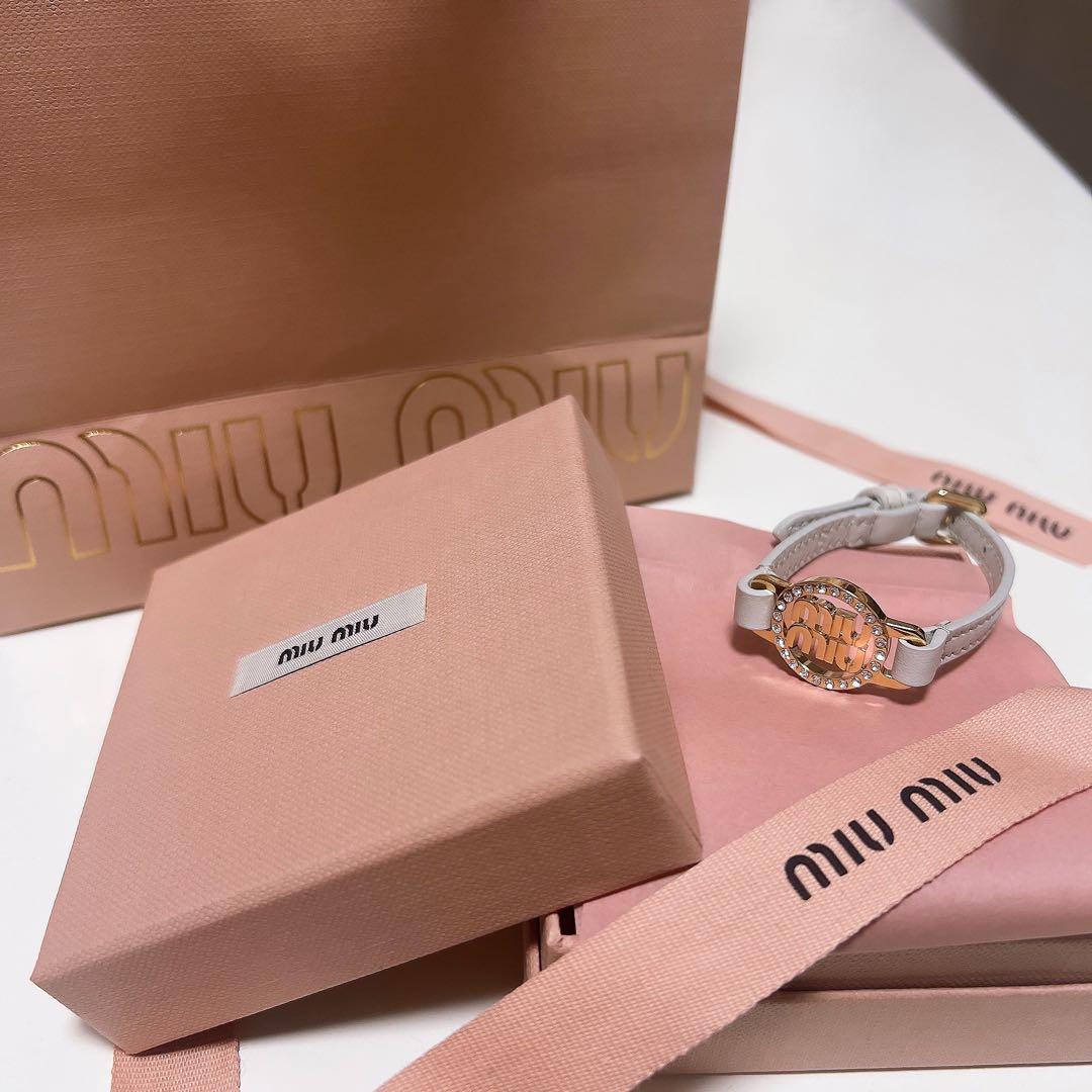 miu miu レザーブレスレットの通販はau PAY マーケット - 輸入雑貨の