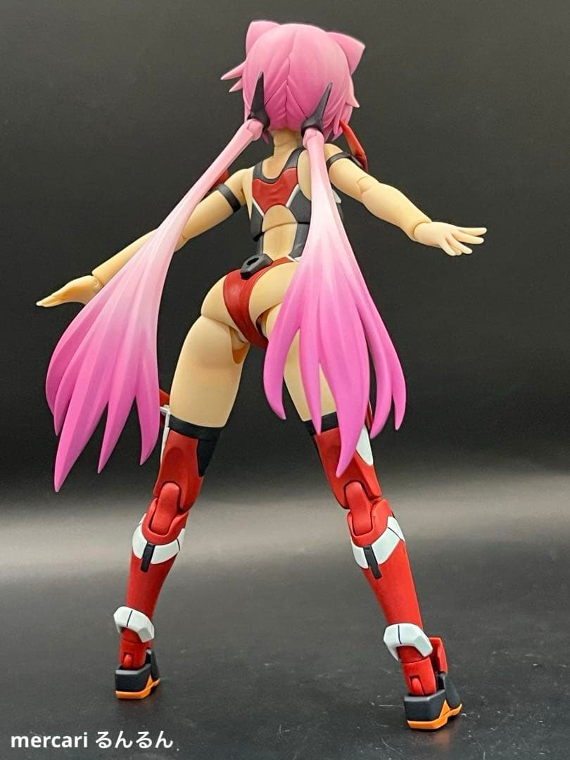 フレームアームズ・ガール スティレットSwimsuit Ver.塗装完成品②