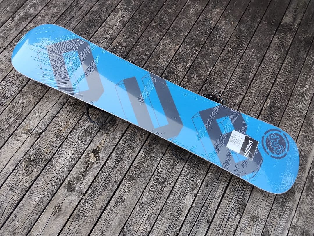 新品子供用スノーボード3点セット DUB 118cm ビン ブーツ 21〜22