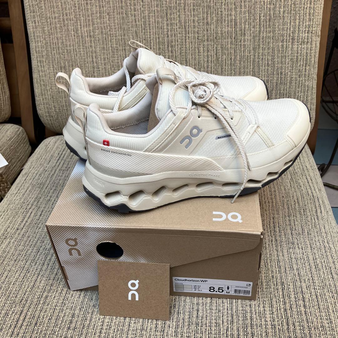 【新品未使用】ON Cloudhorizon WP 防水 26.5cm 箱付