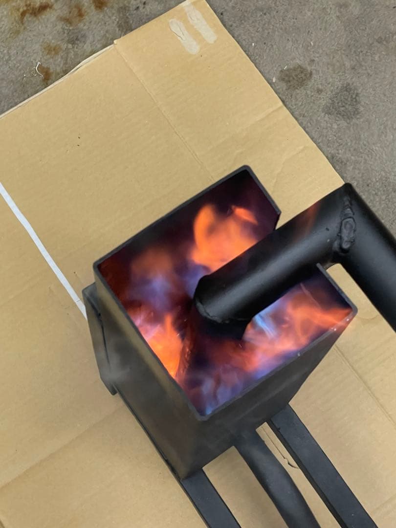 廃油ストーブ　リピーター❣️