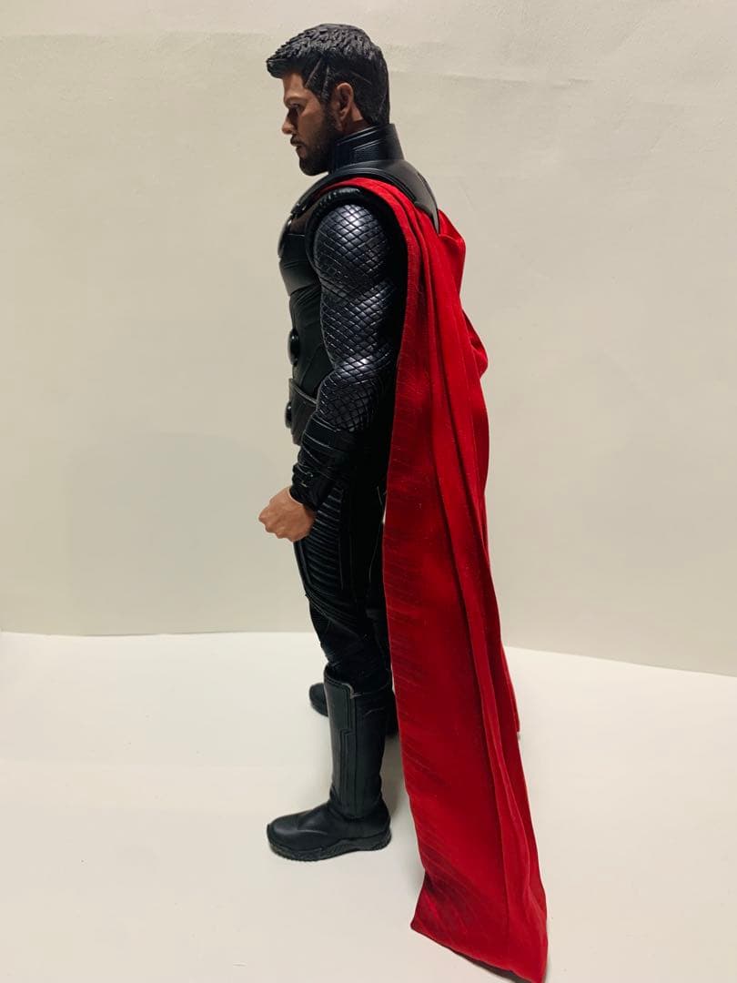 ホットトイズ 1/6スケール ソー /アベンジャーズ/洋画/映画/マーベル