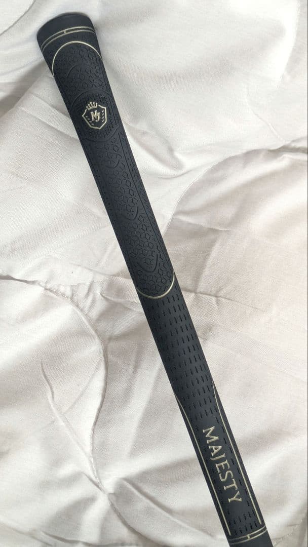マジェスティ MAJESTY E 2025ドライバー美品 10.5R
