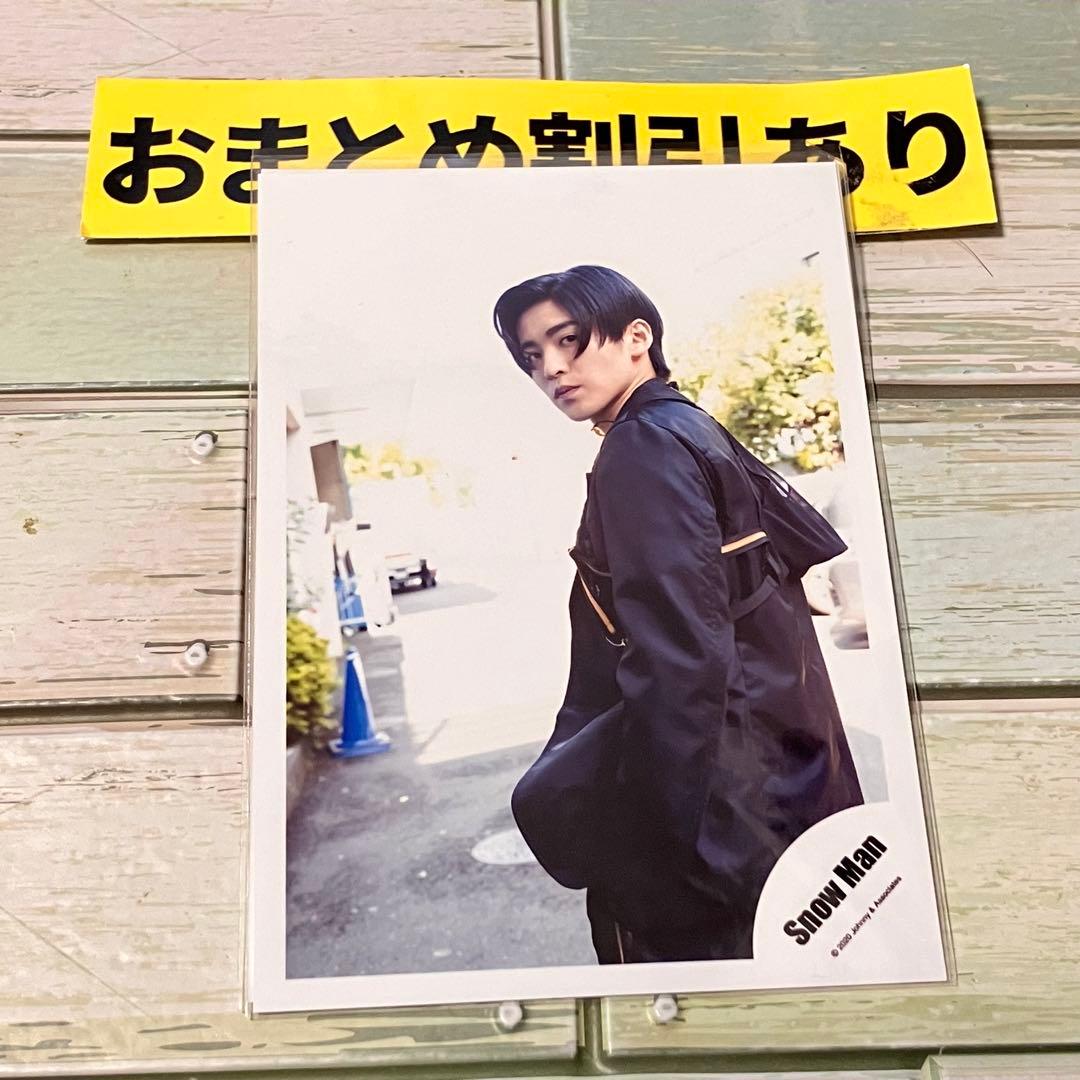 SnowMan公式写真 2976 目黒蓮 KISSIN'〜/Stories - メルカリ