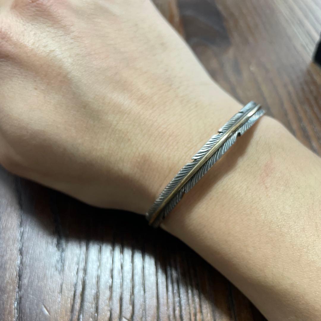 名作】ハービーメイス 12KGF フェザーバングル ナバホ - メルカリ