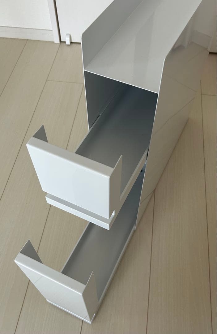 美品　Yamazaki(山崎実業) 隠せる調味料ラック 2段 ホワイト 山崎実業 隠せる調味料ラック タワー 2段 （ホワイト）