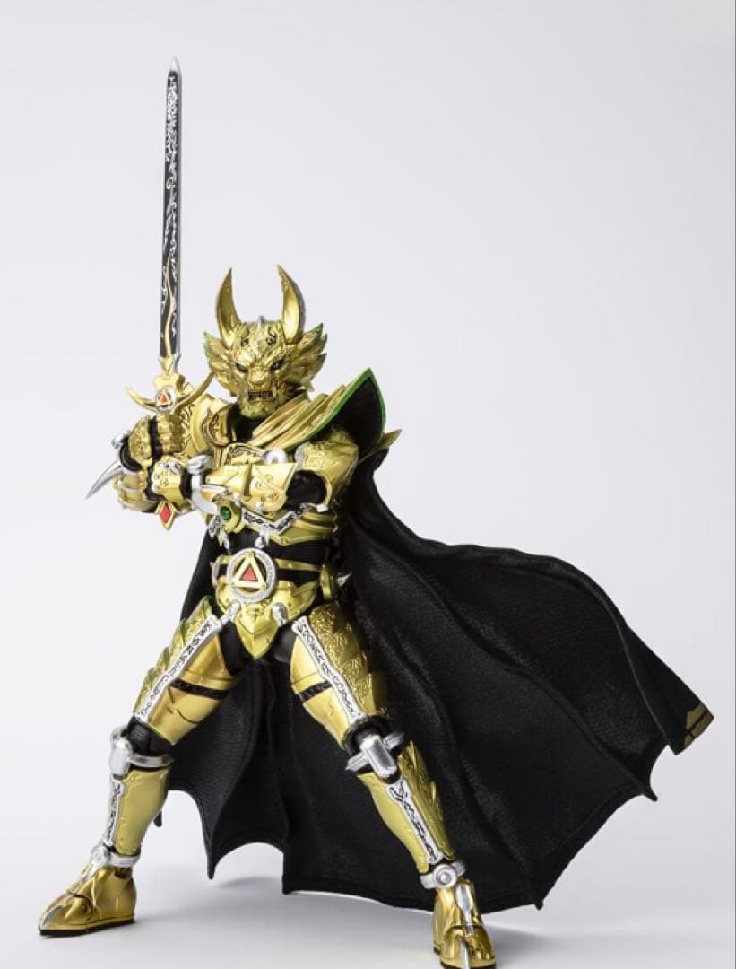 S.H.Figuarts（真骨彫製法） 黄金騎士ガロ 冴島鋼牙GARO 20th