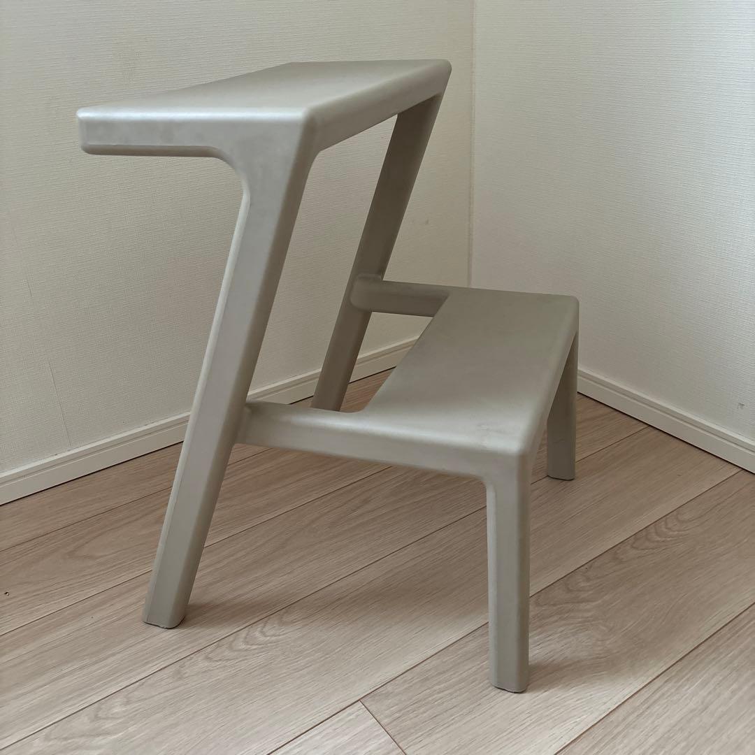 IKEA ステップスツール 踏み台 メステルビー - メルカリ