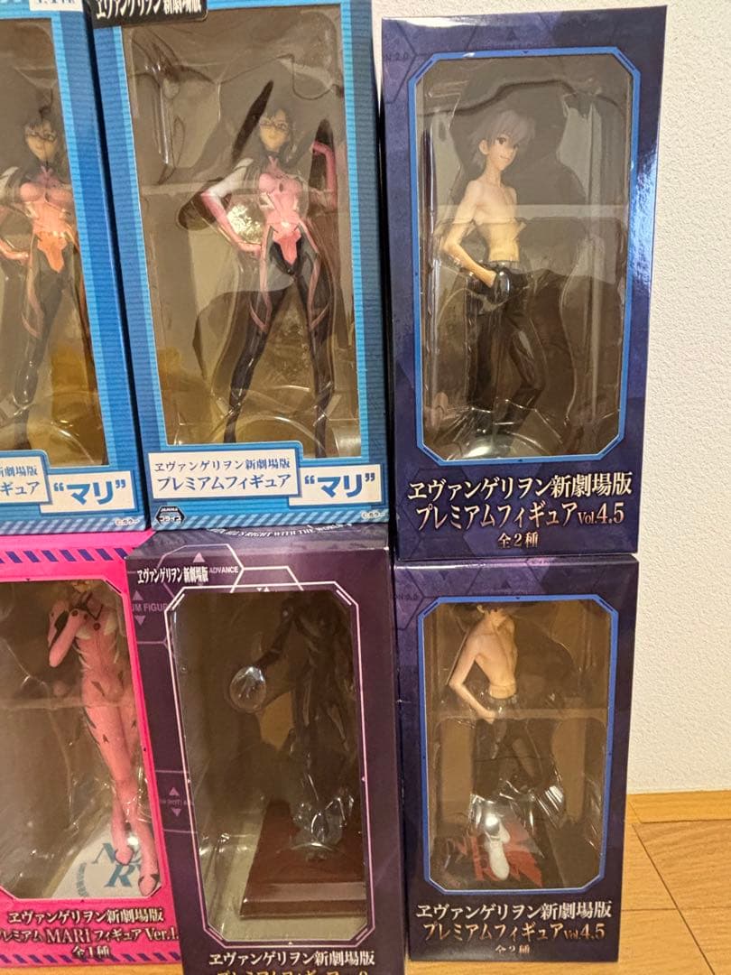 新品、未開封エヴァンゲリオンフィギュア　13体セット