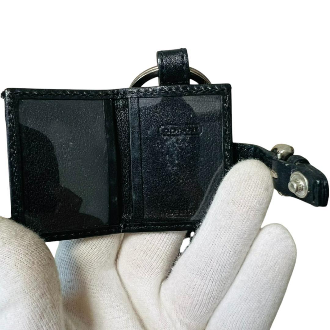 美品】COACH(コーチ)キーホルダー 手帳型 シグネチャー 黒 チャーム