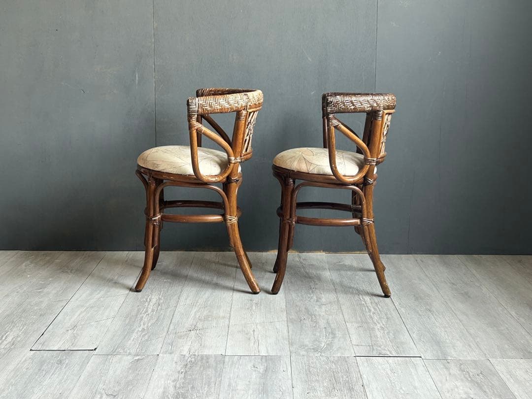 ラタン籐ラウンド英国スタイル猫脚クラシッククラシカル 2脚nz