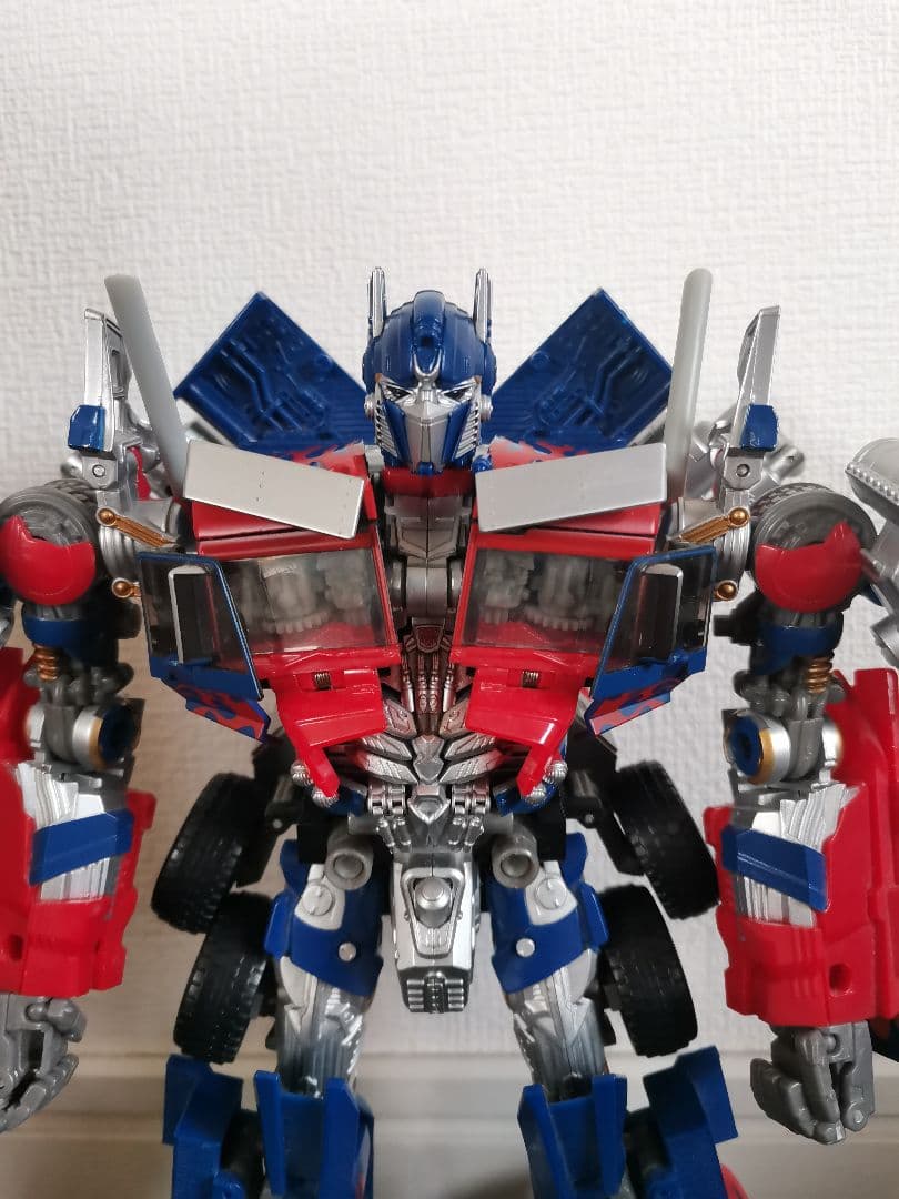 トランスフォーマー　オプティマスプライム　MB-11 10th アニバーサリー