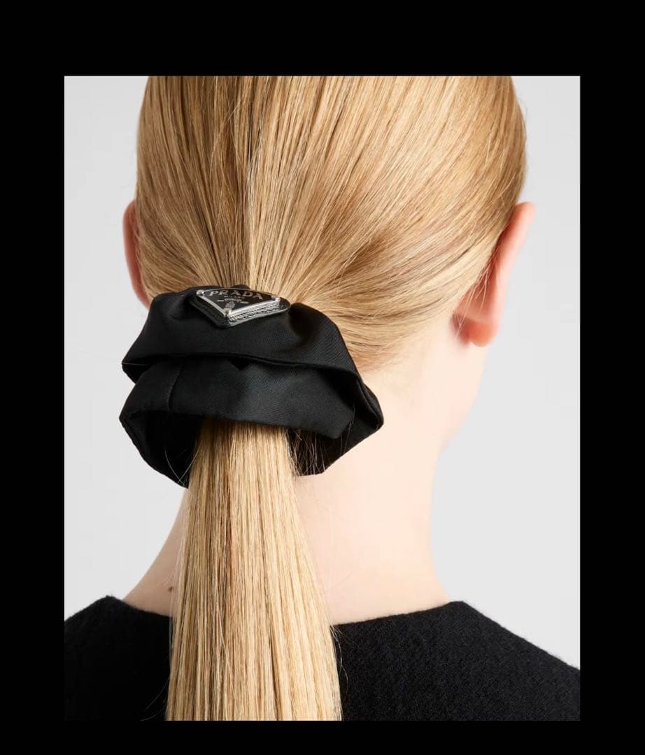 PRADA シュシュ NYLON 完売品 NERO silver - メルカリ