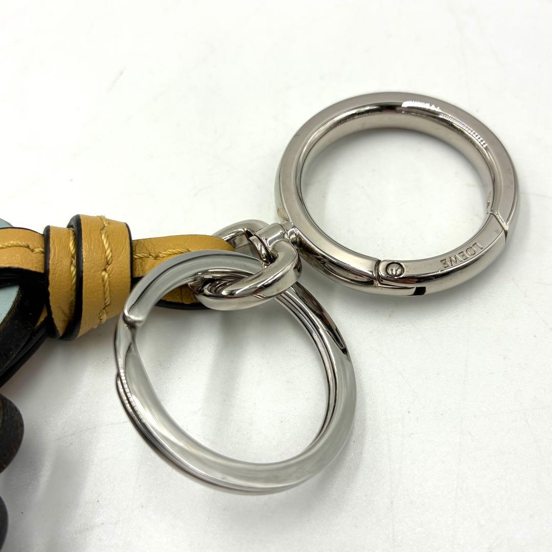 未使用級 ロエベ アナグラム キーリング チャーム レザー イエロー