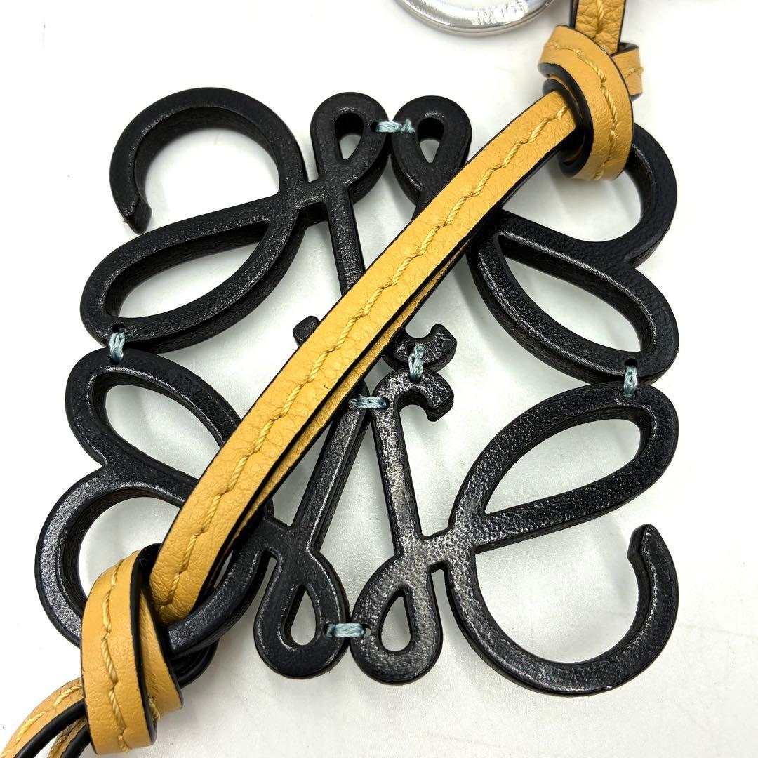 未使用級 ロエベ アナグラム キーリング チャーム レザー イエロー