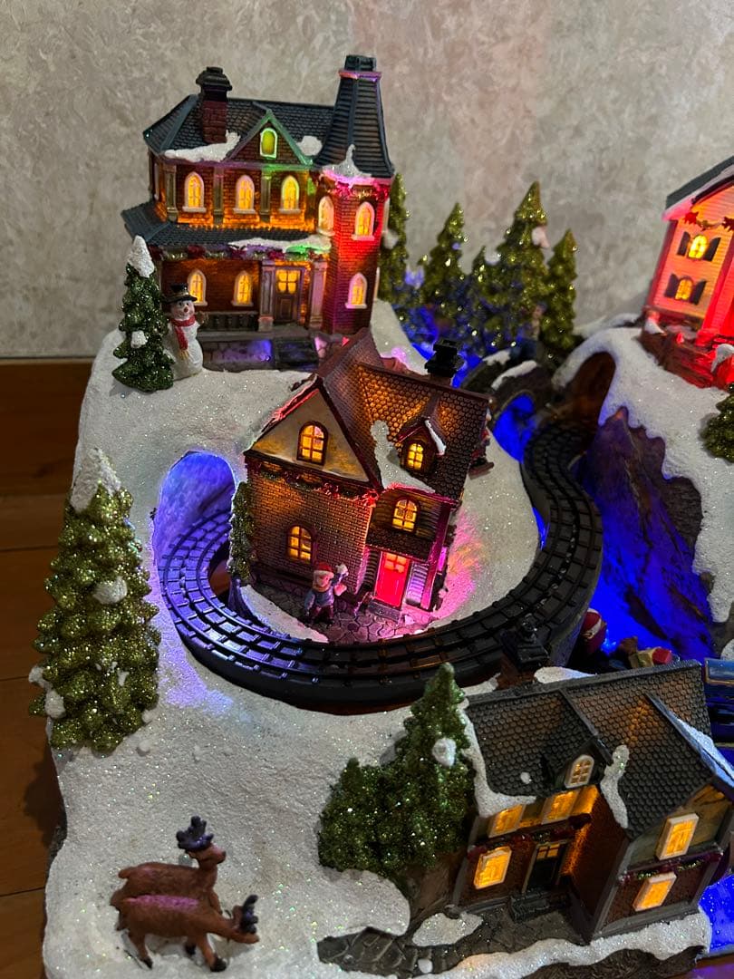 コストコ Animated Village Scene クリスマス オルゴール - メルカリ