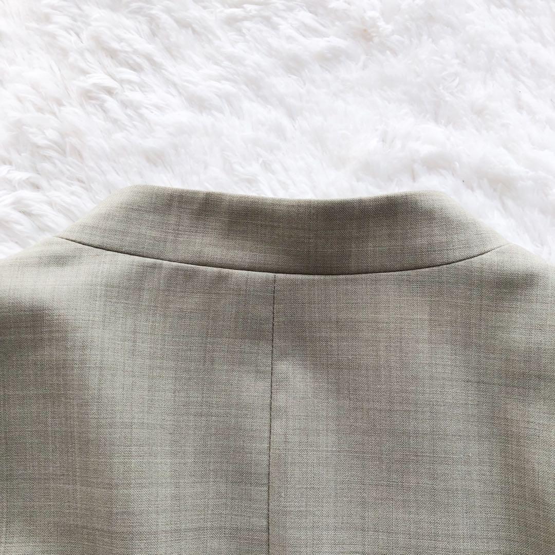 《グリーンレーベルリラクシング》ノーカラー　パンツスーツ　ウォッシャブル　36