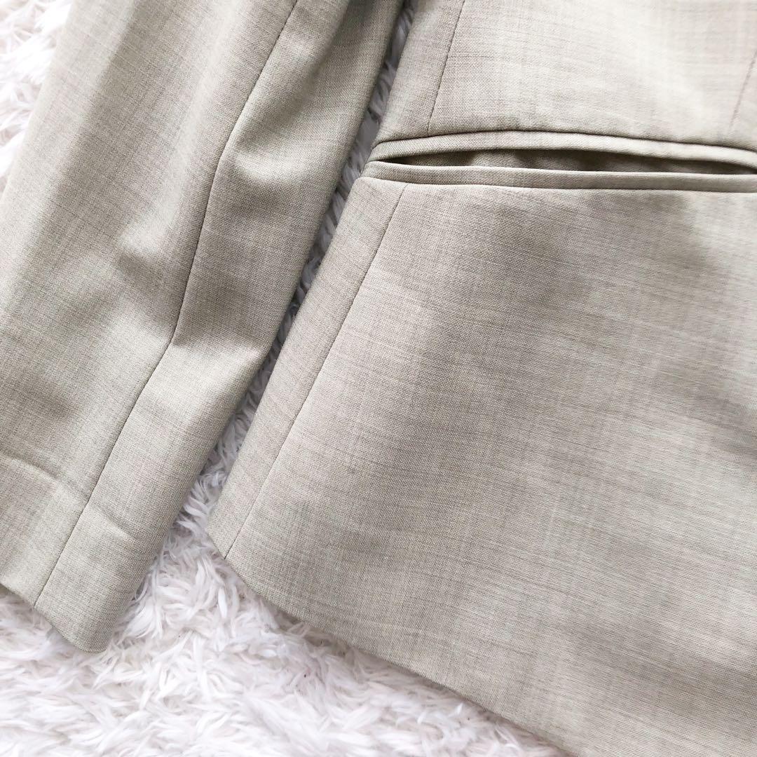 《グリーンレーベルリラクシング》ノーカラー　パンツスーツ　ウォッシャブル　36