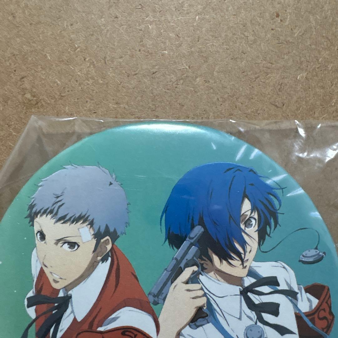 ペルソナ3 ワングー　限定缶バッジ　主人公　結城理　真田明彦