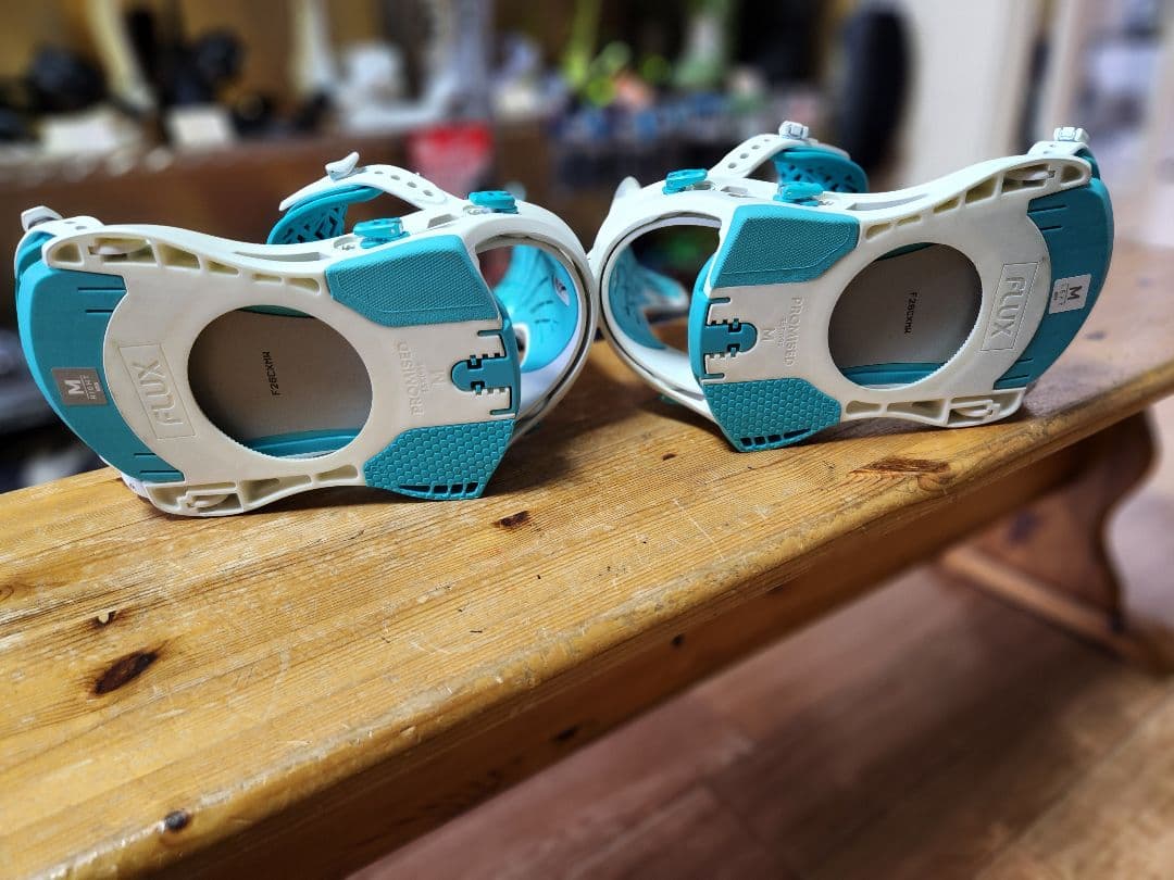 25-26 FLUX　CX (Mサイズ.25～27.5cm)