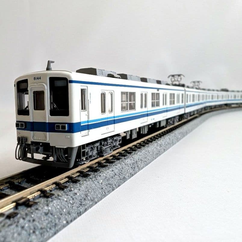 KATO　東武鉄道　8000系(更新車)　4両基本+先頭車2両増結+2両　計8両