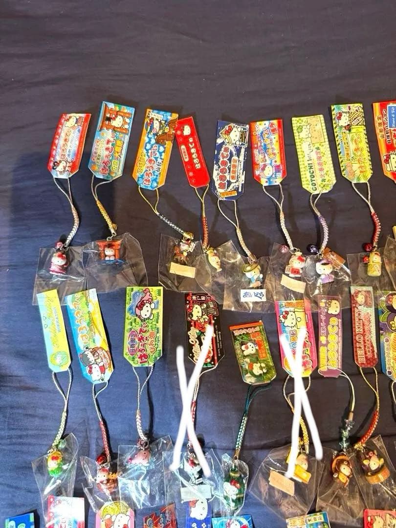 ご当地キティ 、ストラップ、全タグ付き87個レア付き、今話題、y2k