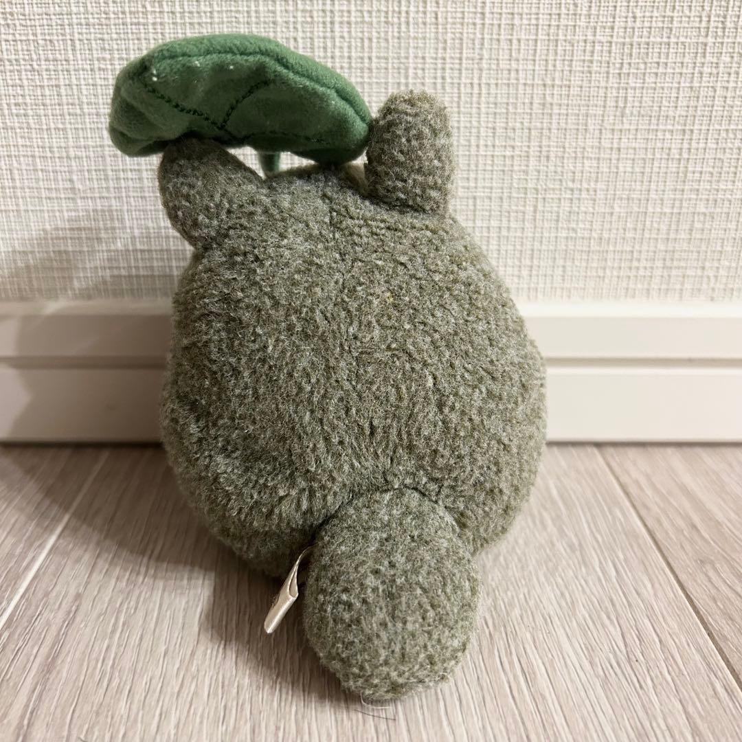 となりのトトロ ぬいぐるみ 葉っぱ付き ジブリ 大トトロ - メルカリ
