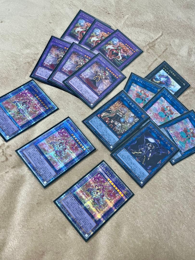 3*読様 遊戯王 引退品 決闘都市スリーブ4種 デッキ4種