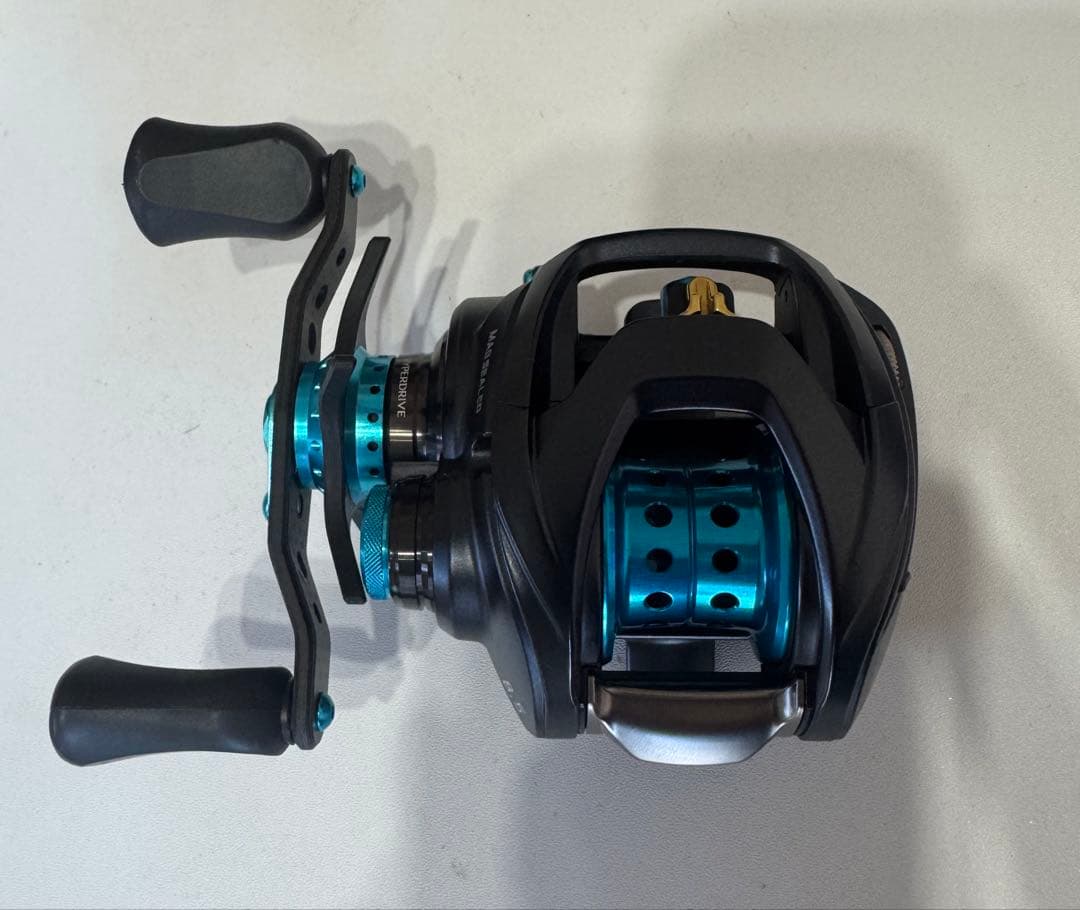 S*I様 KTF STEEZ A Ⅱ TW 1000XHLカスタム おまけ付き STEEZ A Ⅱ TW が良すぎる^_^ ダイワ スティーズはやはり最高なリール